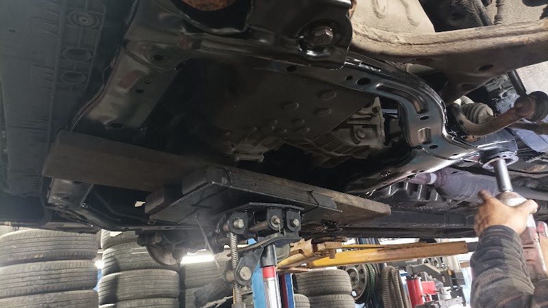 Garage Service Auto City Line in Montreal